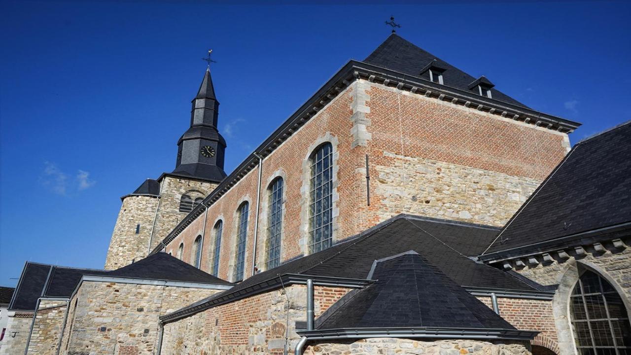 Gites D'Apothecarius Entre Namur Et Dinant Fosses-La-Ville Buitenkant foto